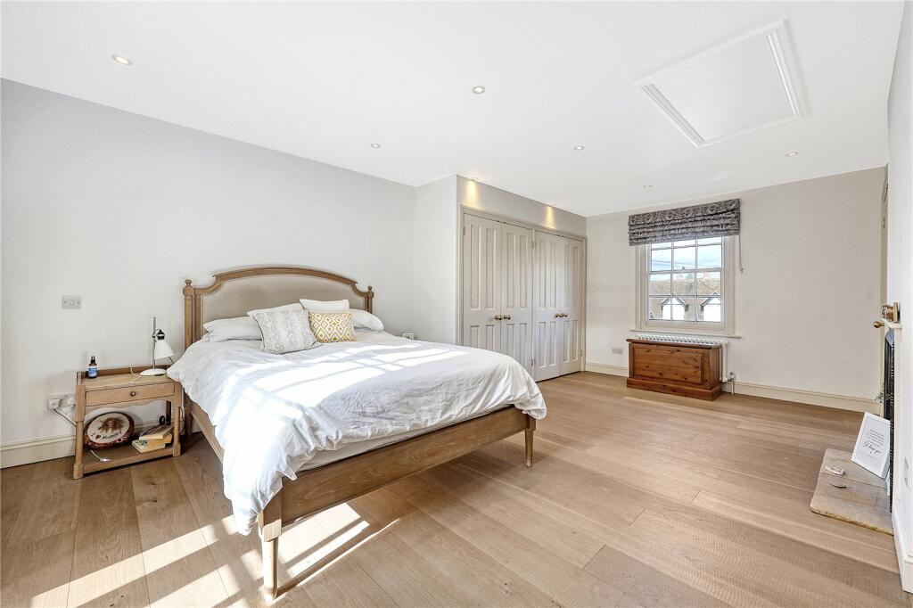 Principal Bedroom