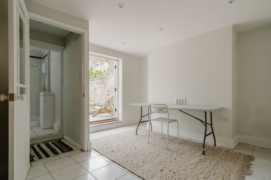 300729 - Spencer Square_High Res-32.jpg