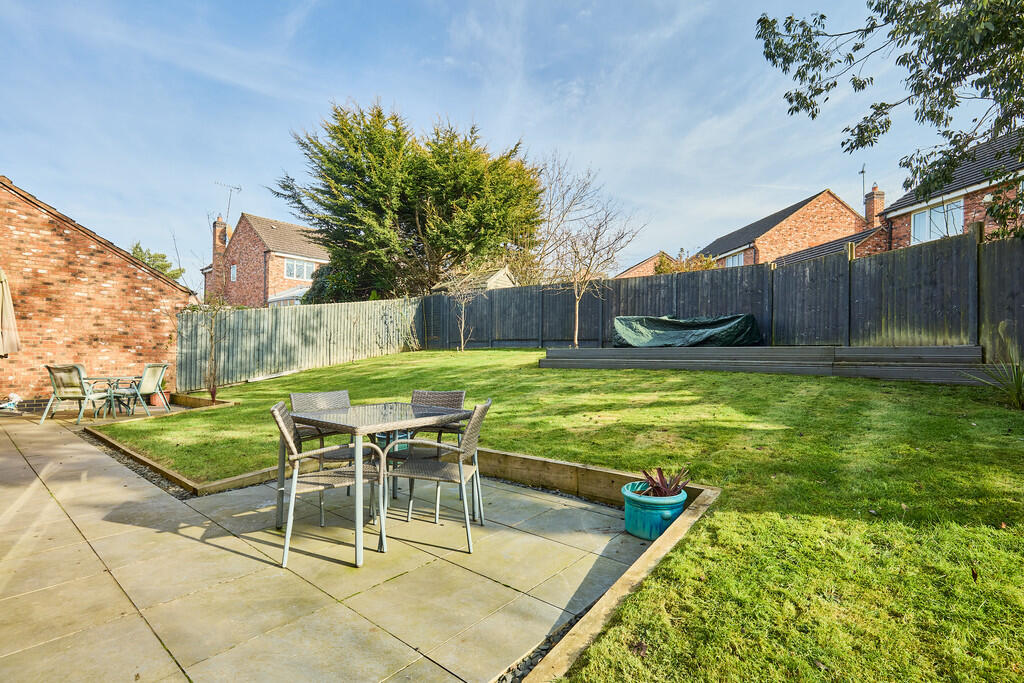 Edward Knight 202...