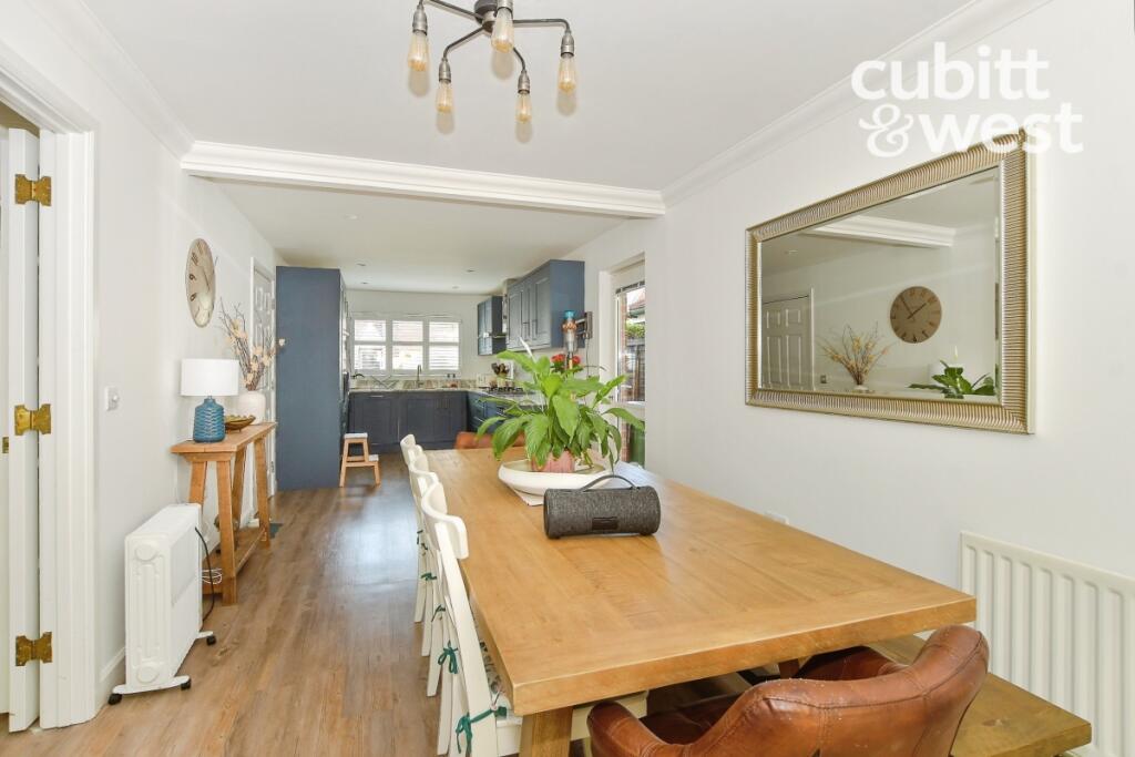 Dining Area/Kitchen