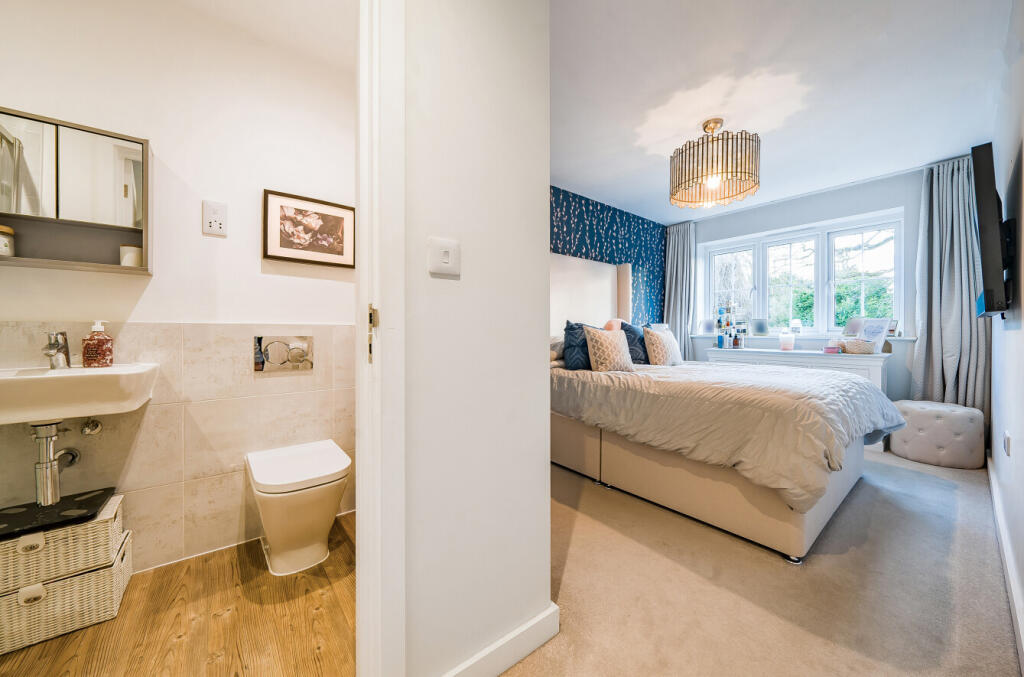Bedroom and En Suite