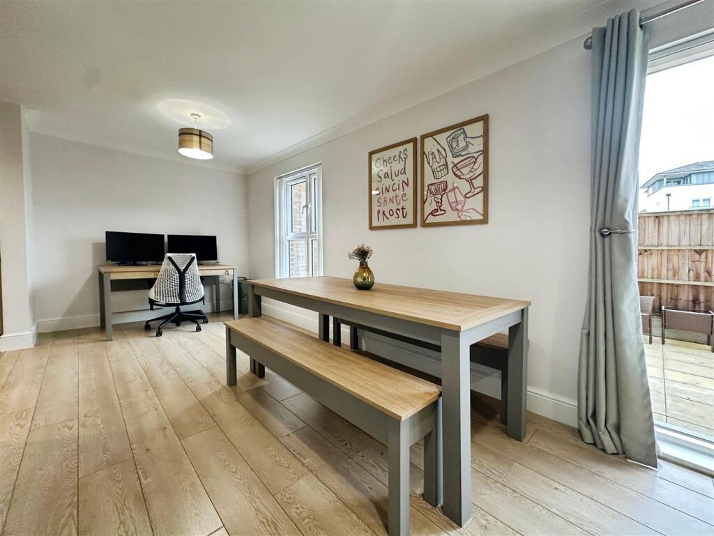 8b78a77d--4330-AFA9-84EFF759972B-60458-000010E4521