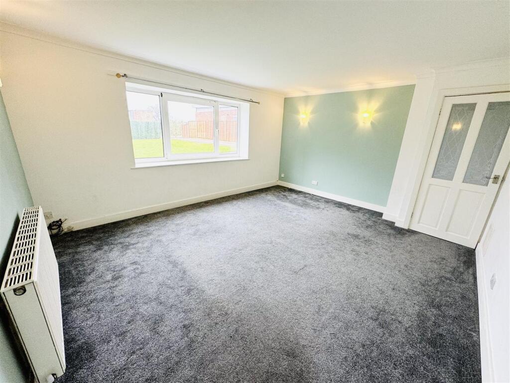 Regan Court living room..jpg