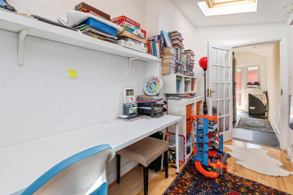 office.jpg