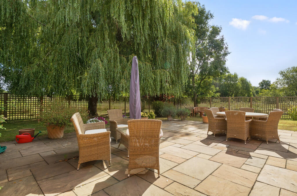 1340384-12-689db3...