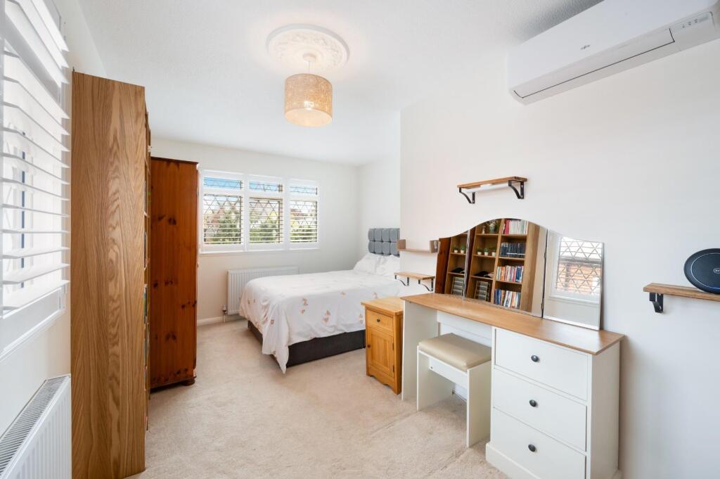 BRIARWOOD ROAD  (16).jpg