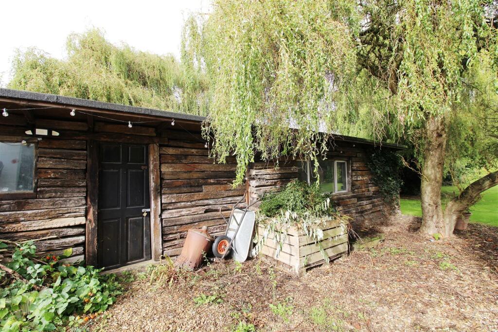 Log Cabin