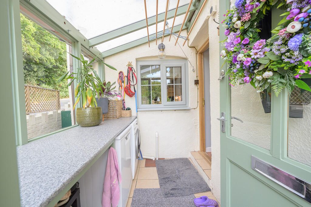 Greytree Cottage-...