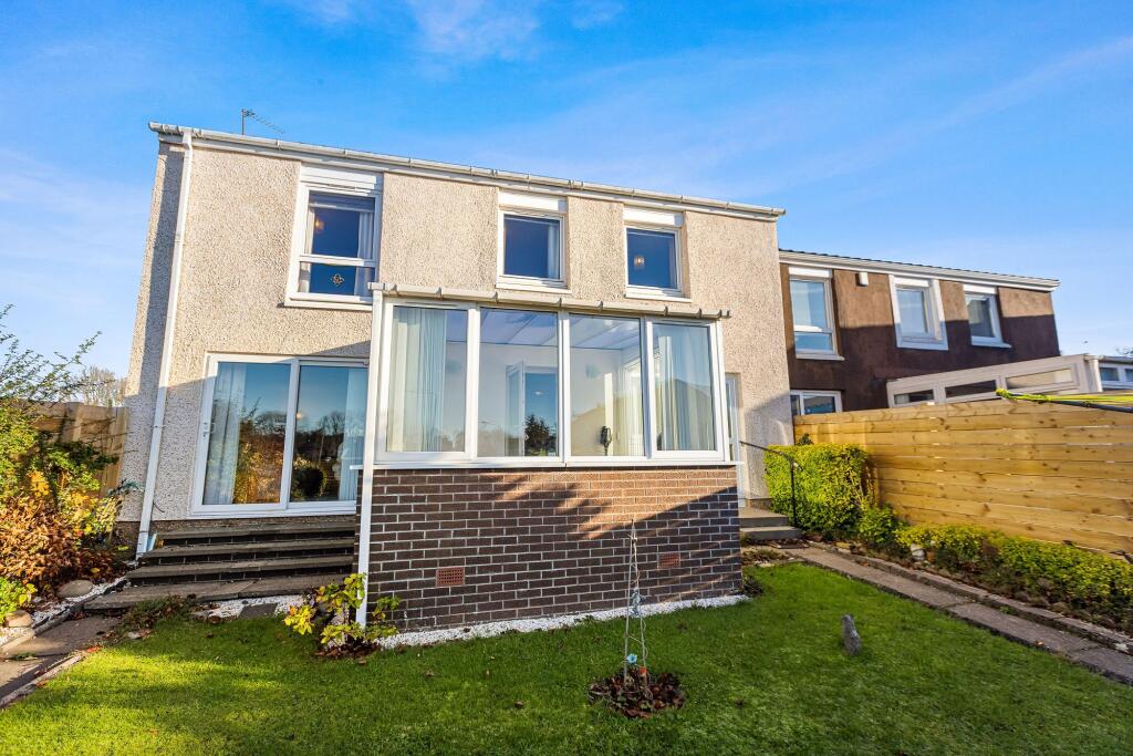 Findochty, Erskine, PA8