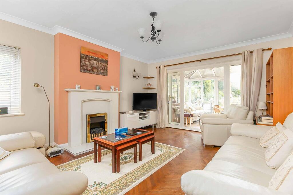 Mallards Dip, Badby Road West