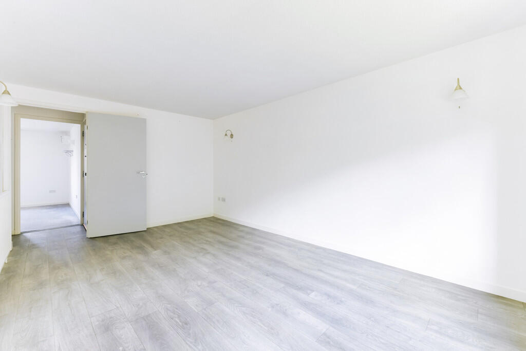 ALTDAM FARM, FLAT...