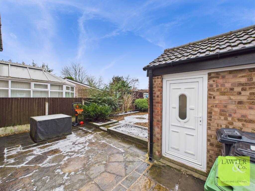 Duncombe Close, Bramhall, SK7 3DD