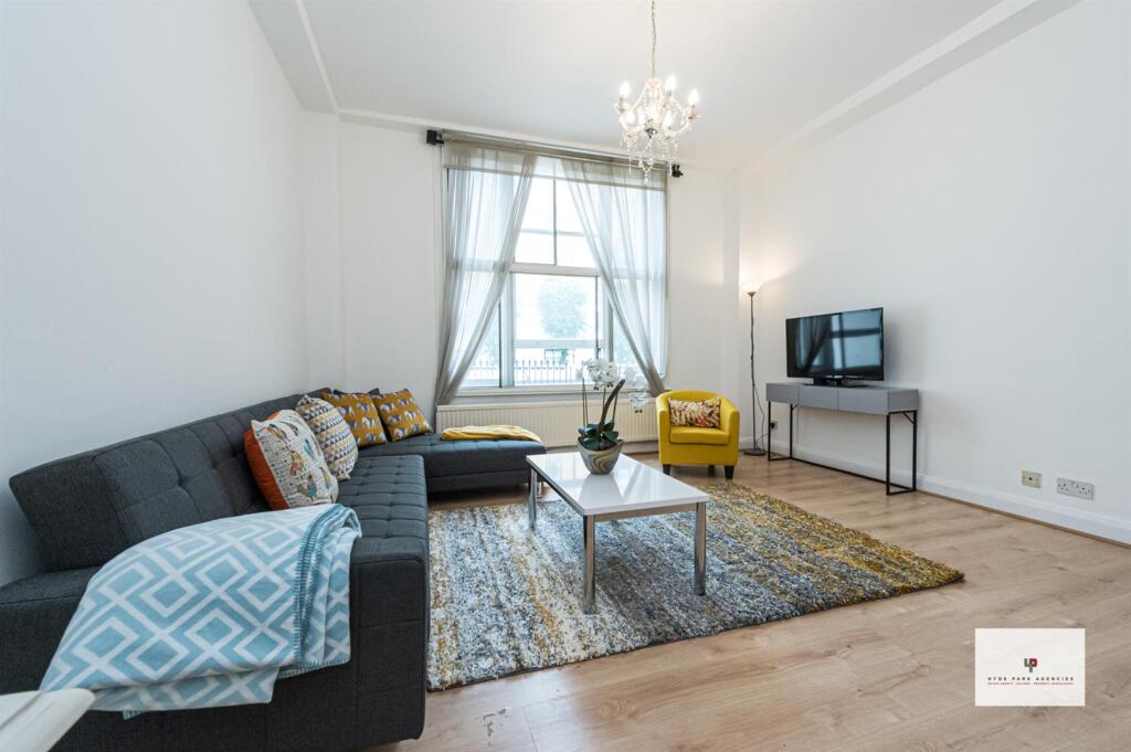 Bishopsbourne 6-013-013 Logo.jpg