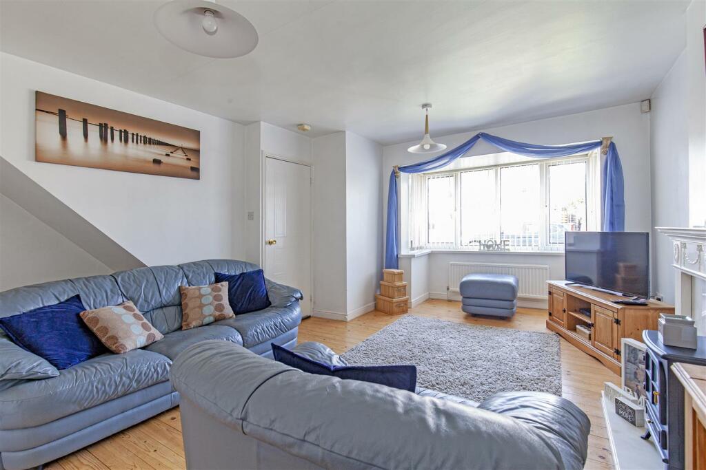 Reception Room-2.jpg