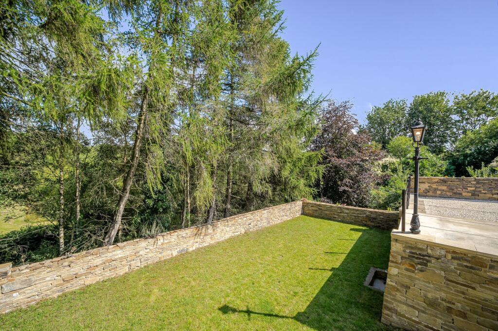 GARDEN 1
