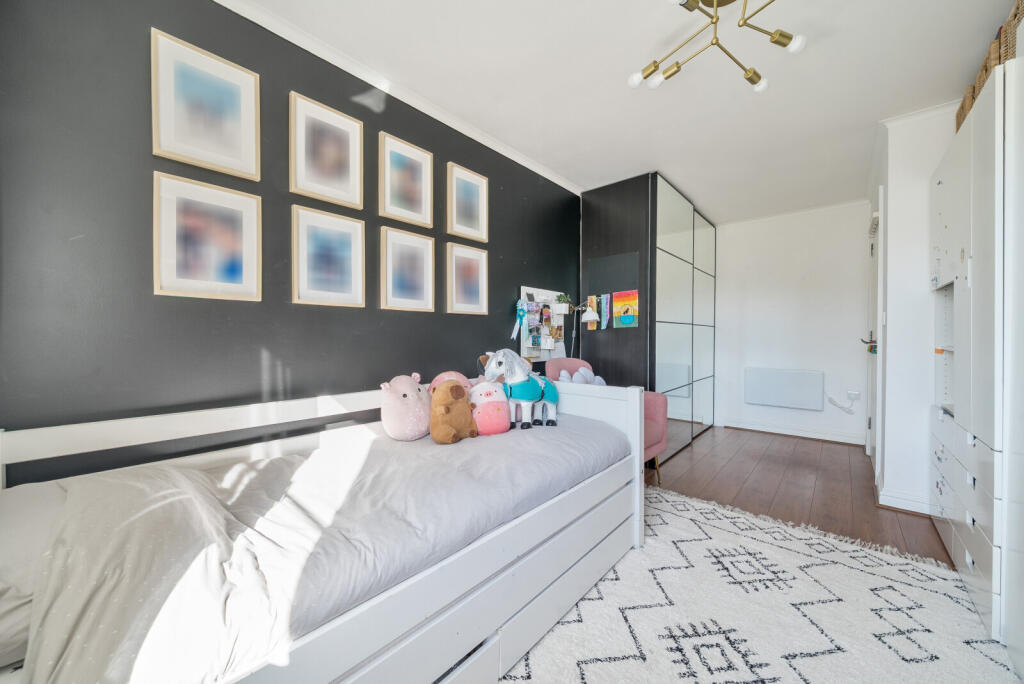 1364130-8-68e7934...