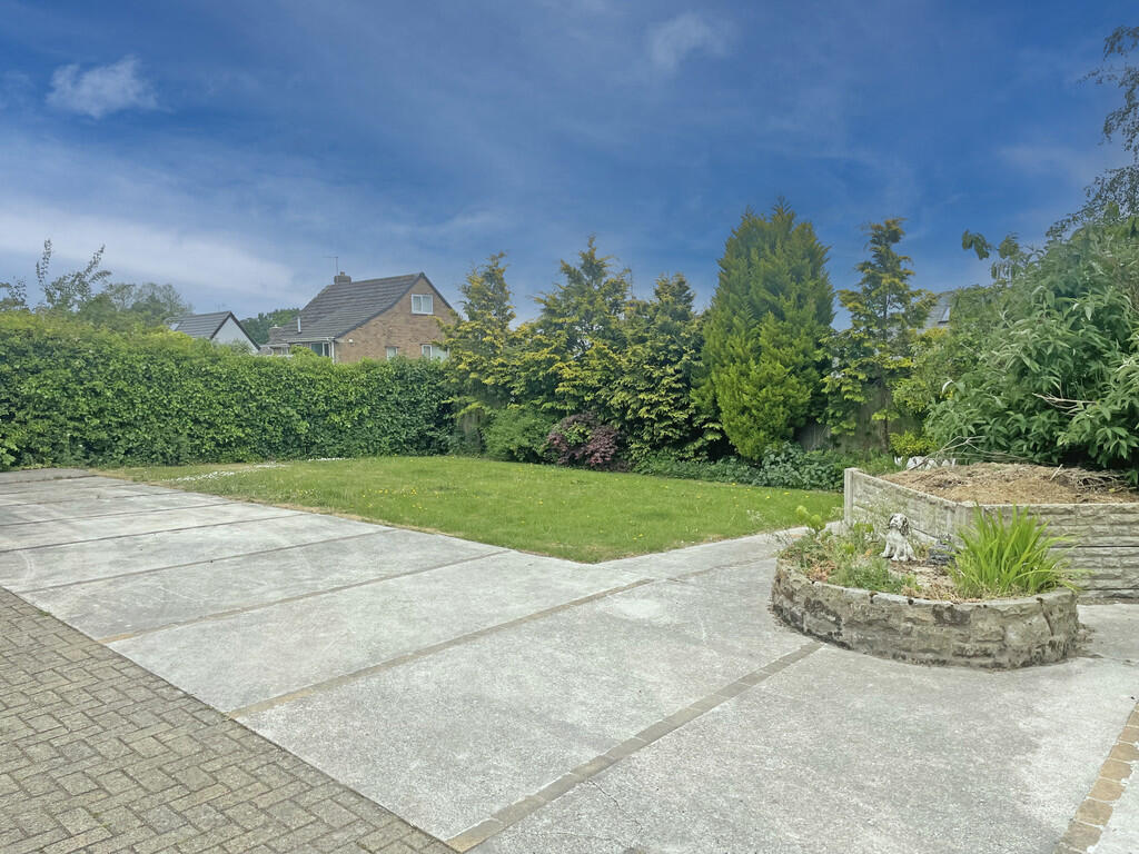 Side garden