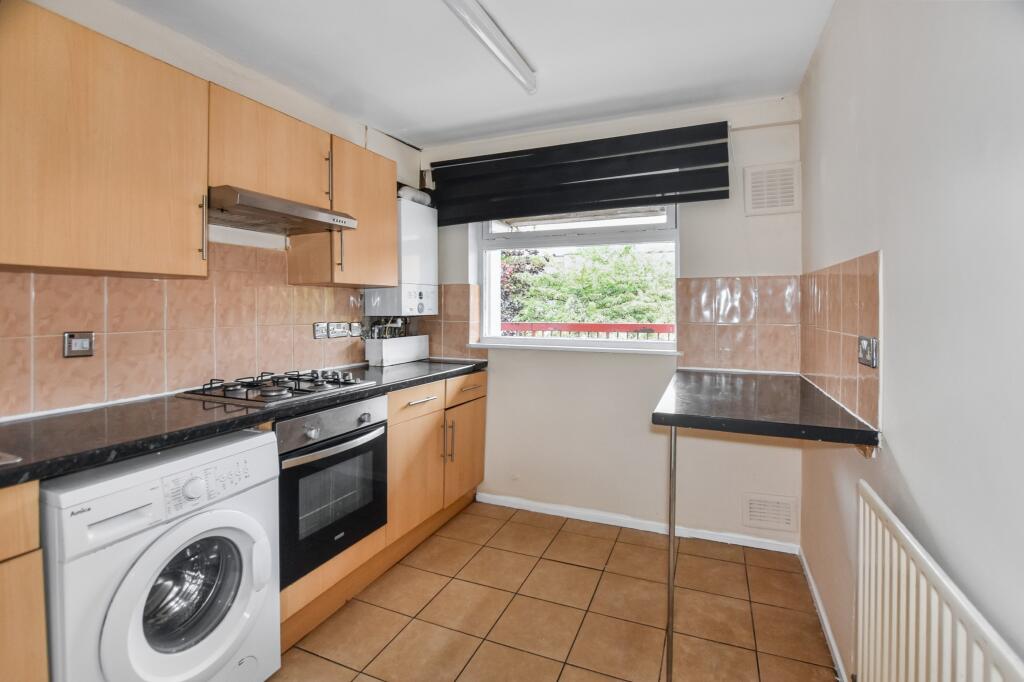 Flat 14 Lamberthurst House, 13 Lovelinch Close, Peckham, London, SE15 1HF