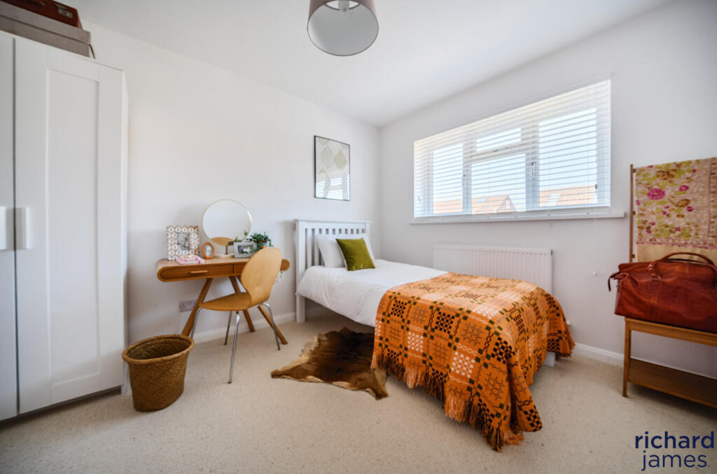 7c8a0fb6a3ba4b0d8c043550e3c23d28