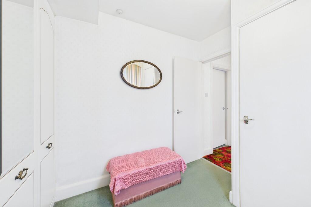 Dressing Room/Bed...