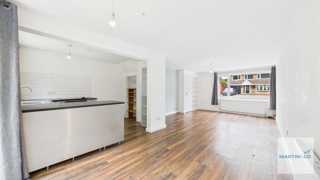 CAM03663G0-PR0166...