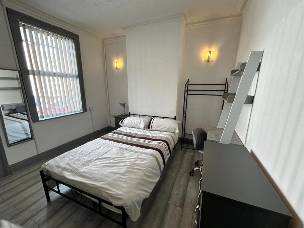 WhatsApp Image 2024-08-13 at 11.44.26 (1).jpeg