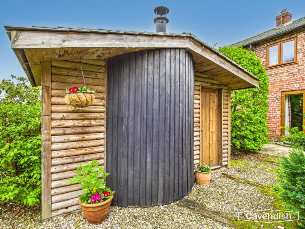 SAUNA