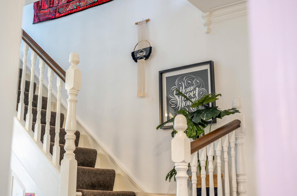 -68da8319b7608-l-1357299-3-68d977de7f61c