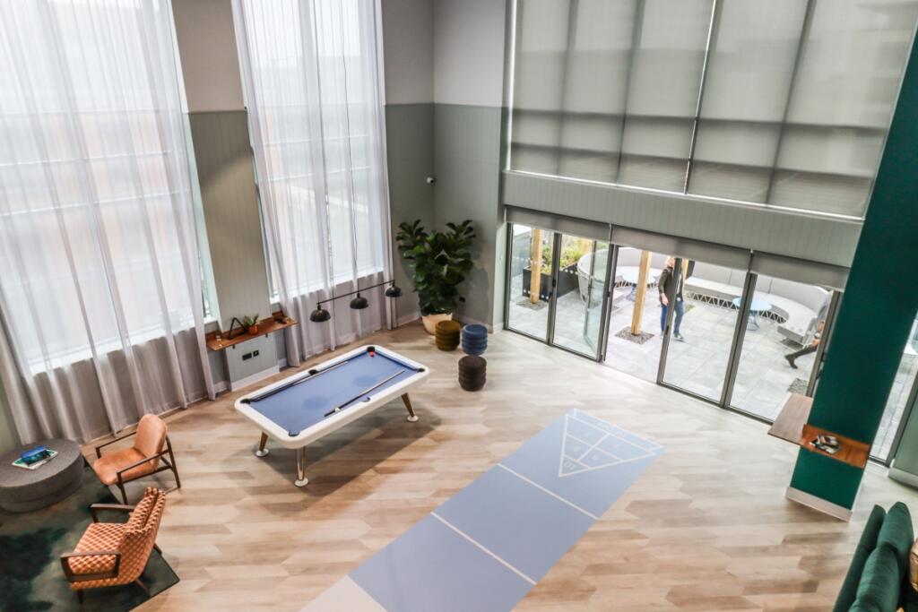 Reading (2) -  20...