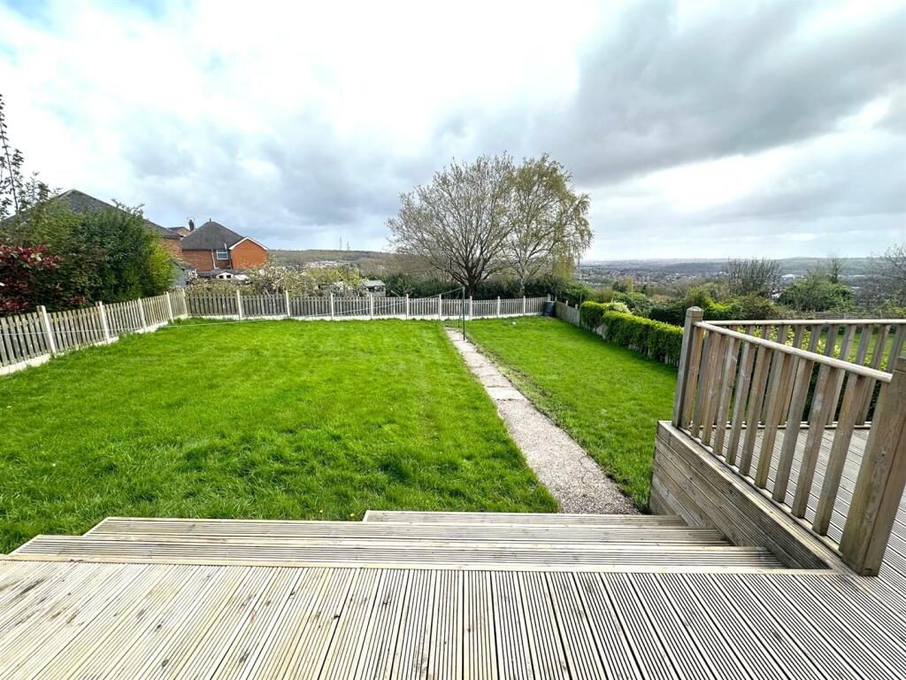 garden 3.jpg