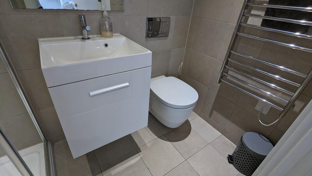 Ensuite