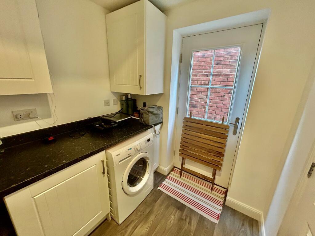 5147_000862592_IM...