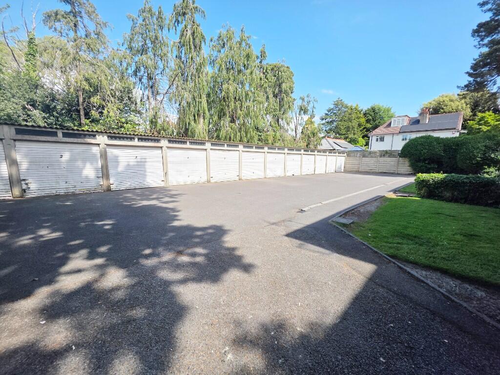 Garage &amp; Parking