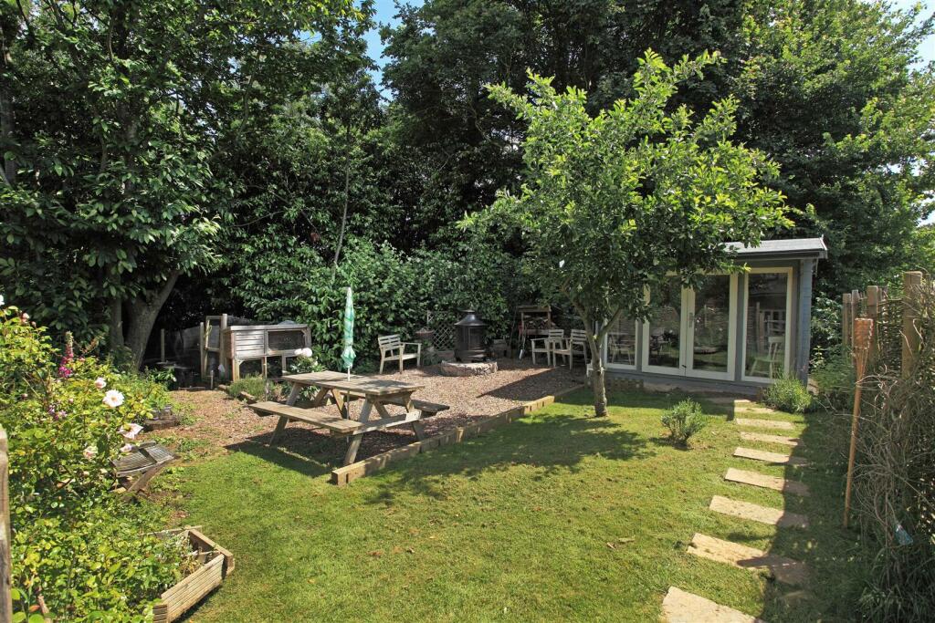 GARDEN