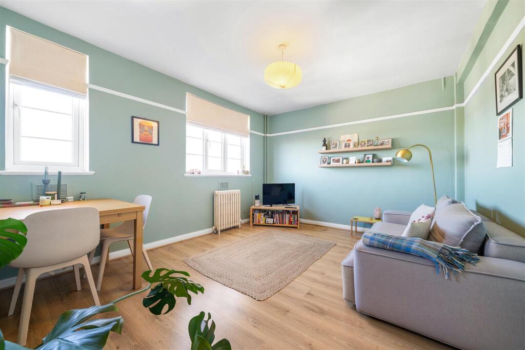 Sherbourne Court-5.JPG