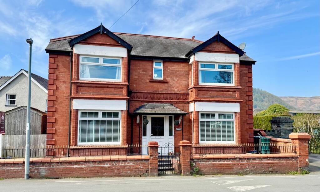 PHOTO-2025-04-09-12-17-31 (1).jpg