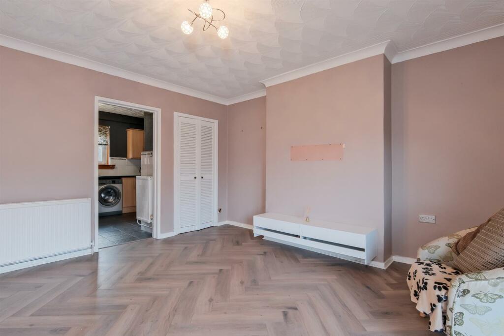 009-97 Craigneuk Street Wishaw, ML2 7UY.jpg