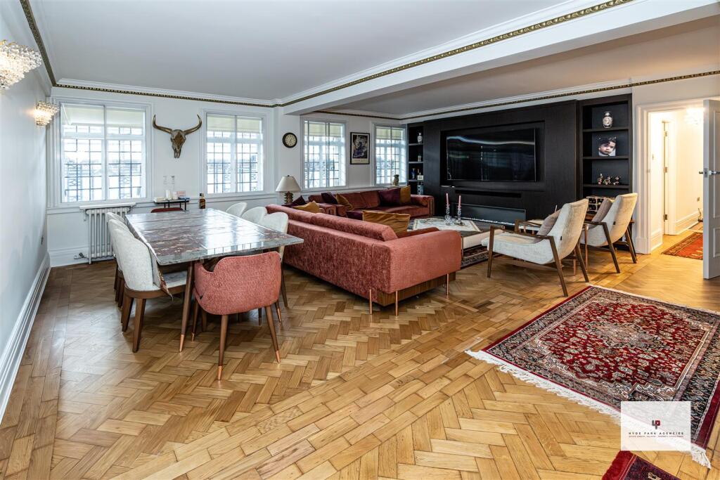 Chiltern Court 166-001 HR - HPA.jpg