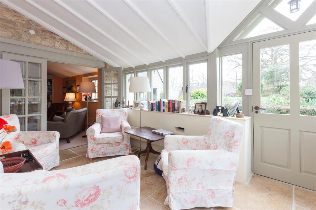 Garden Room 2.jpg