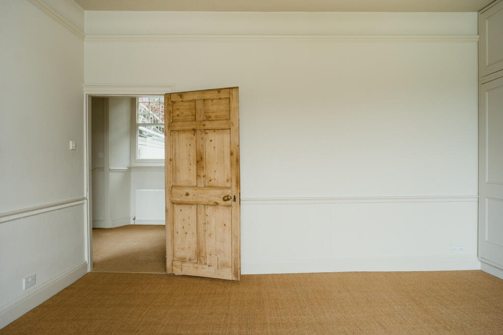 284678 - B0014597.jpg