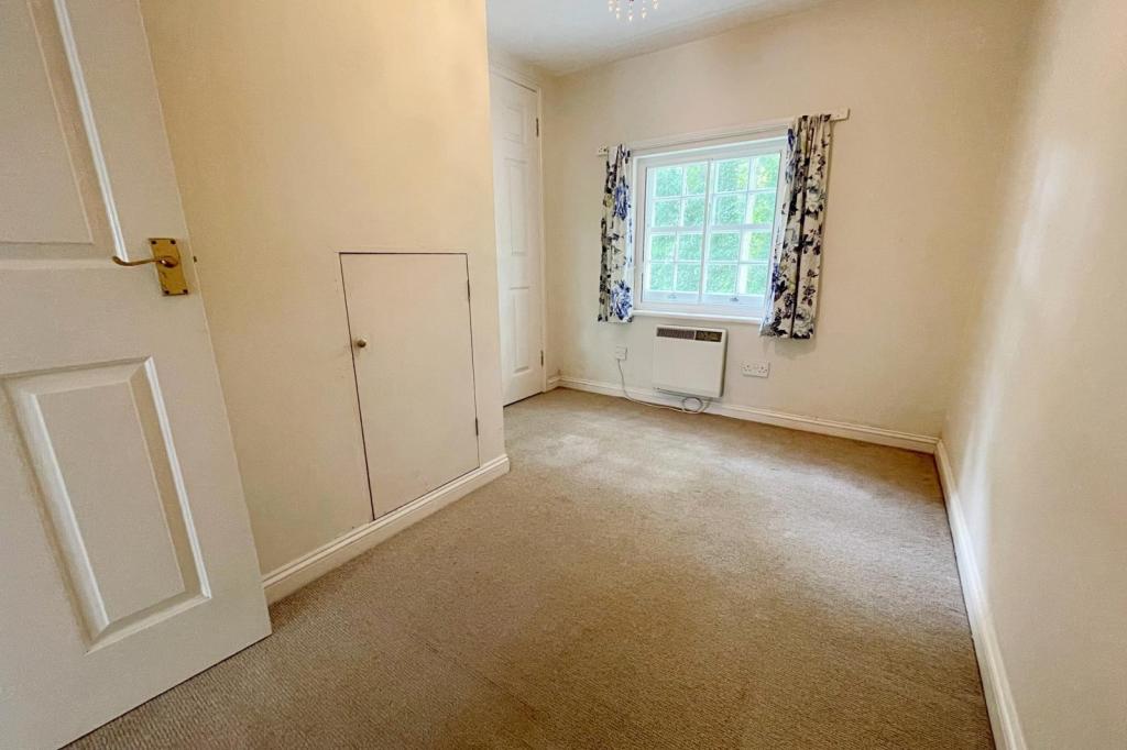 5- Bedroom