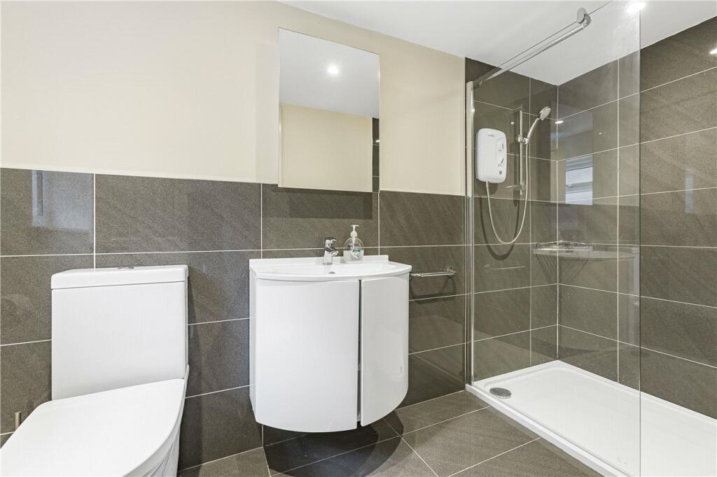 Annex Shower Room