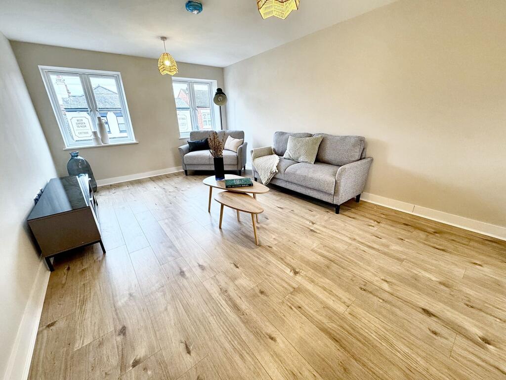 Lounge / Diner / Kitchen