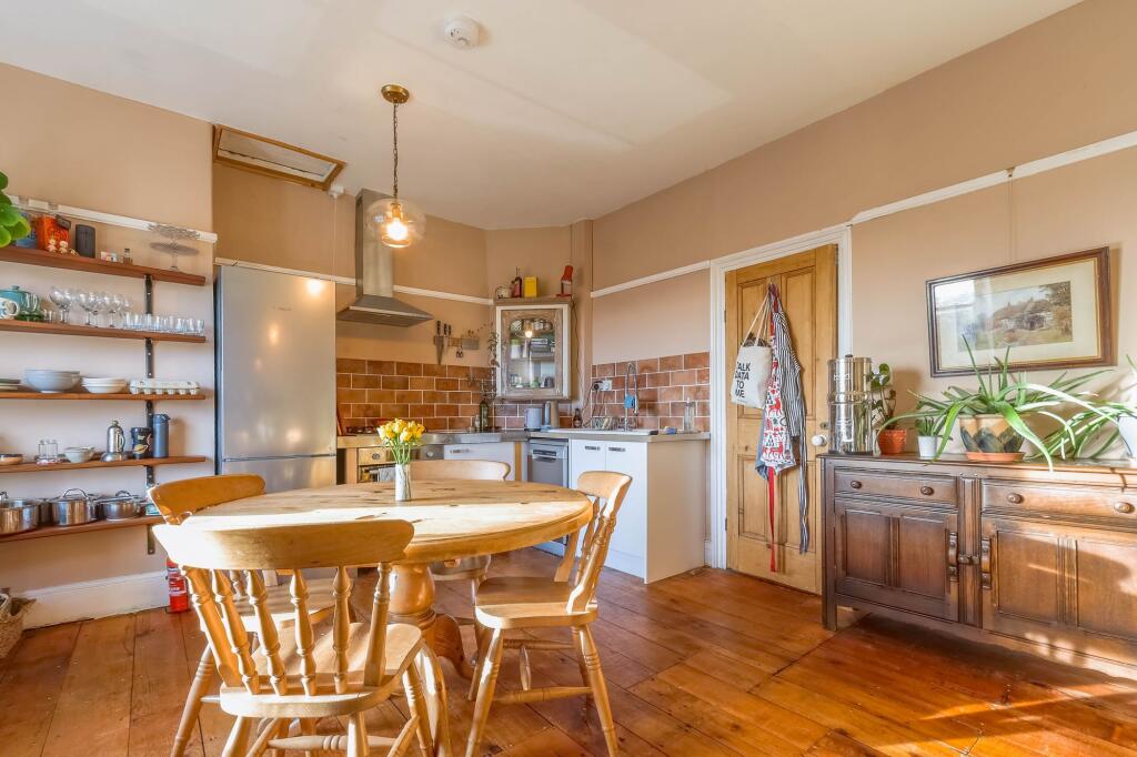 38b Greenside, Kendal