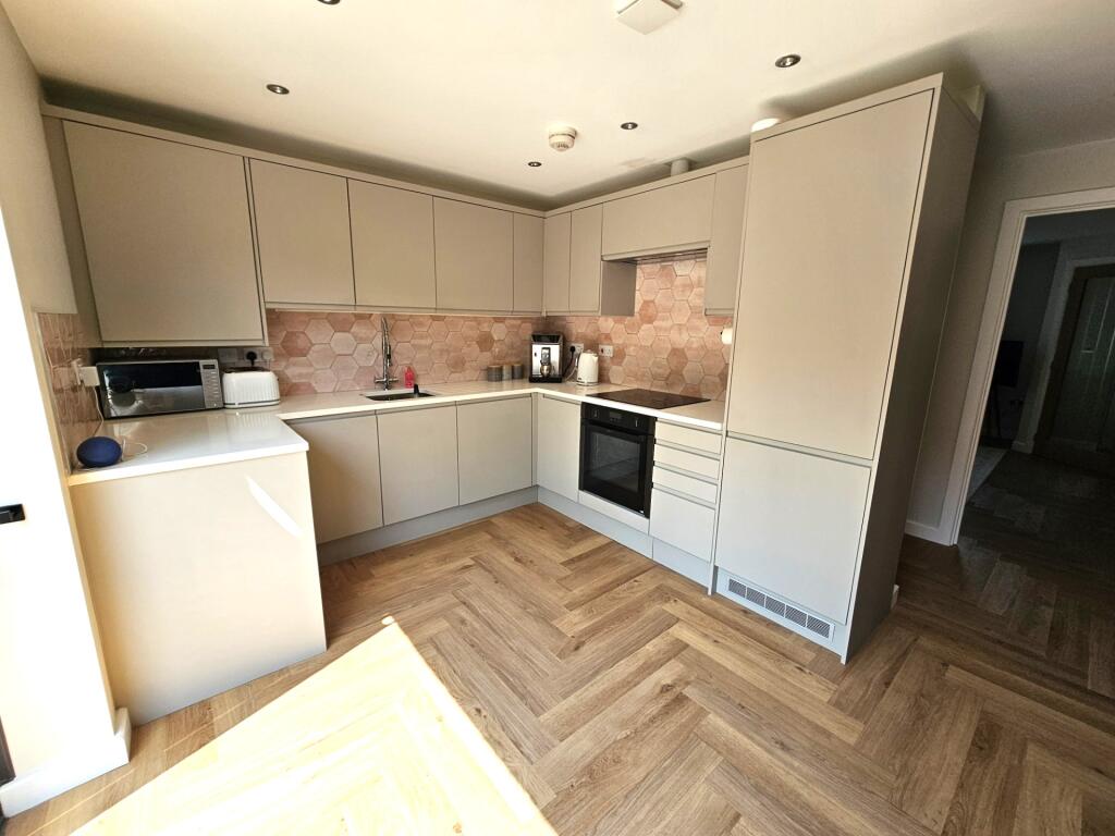 Kitchen diner