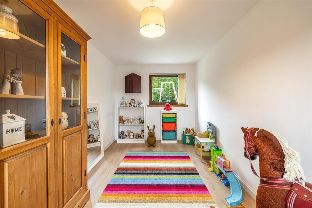 3 Abbotsview Gardens Galashiels 11.jpg