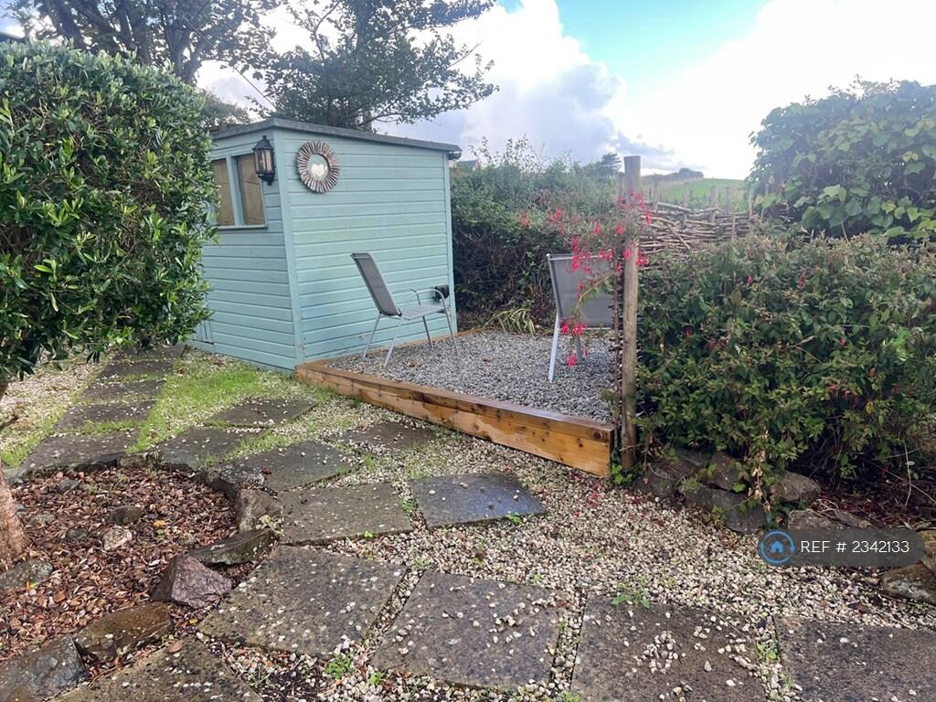 Shed With Tumble Dryer