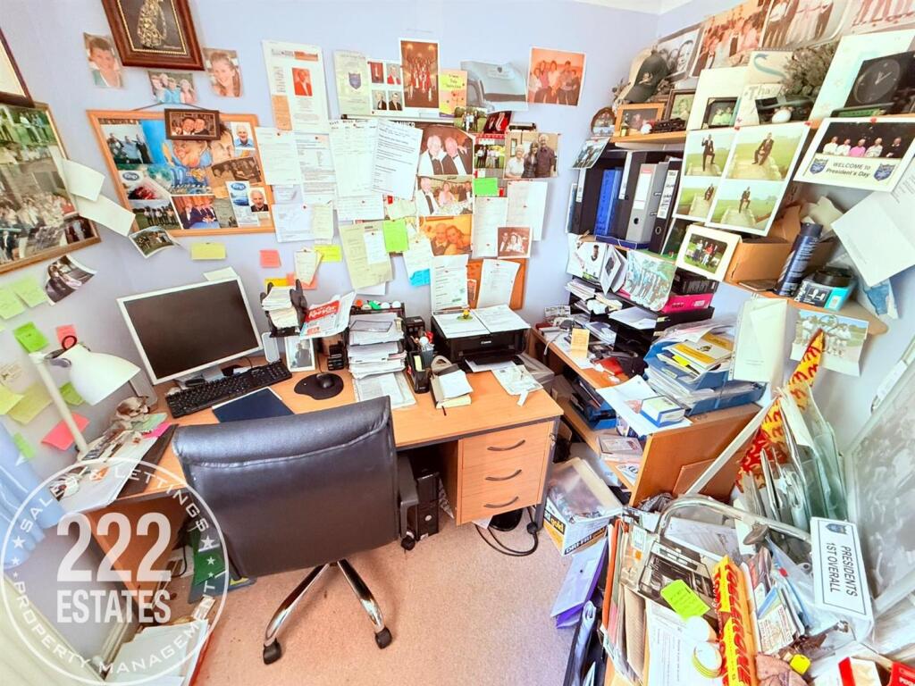 PHOTO-2025-07-08-11-50-48 (20).jpg