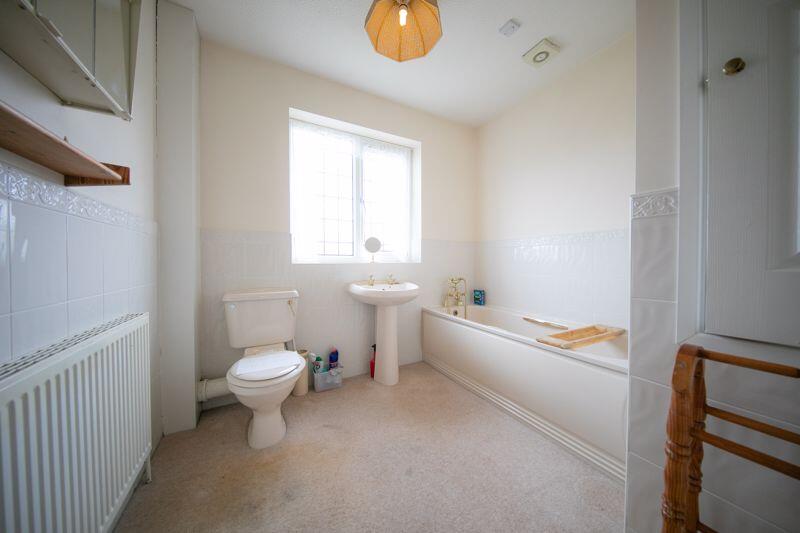 Bedroom 1 en-suite
