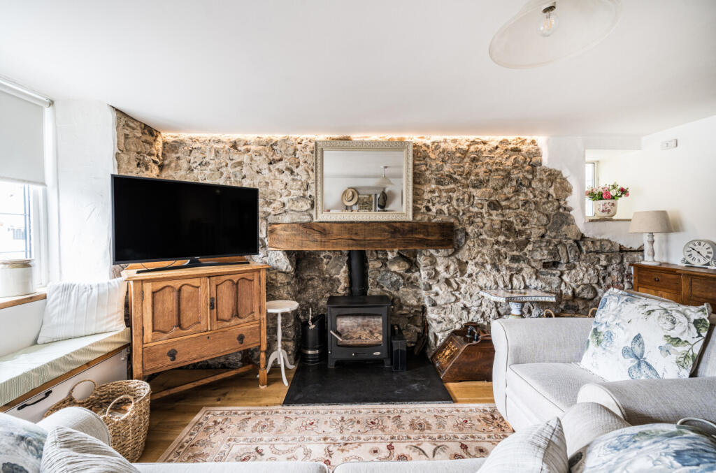 1333014-11-6891d7...